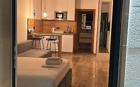 NEW APARTMENT Lory-BEACHFRONT,WIFI